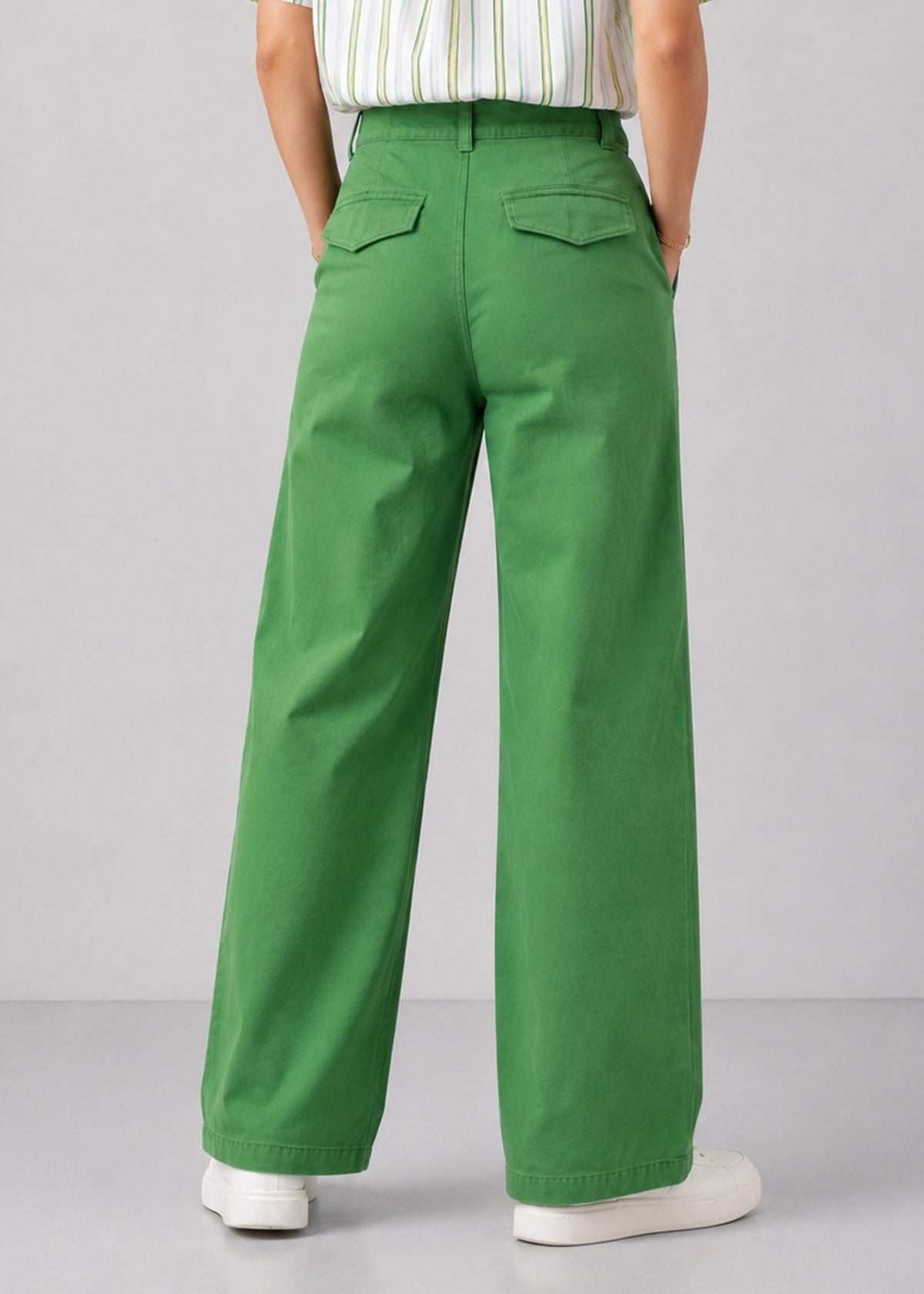 Green High-Waist Pleated Wide-Leg Trousers