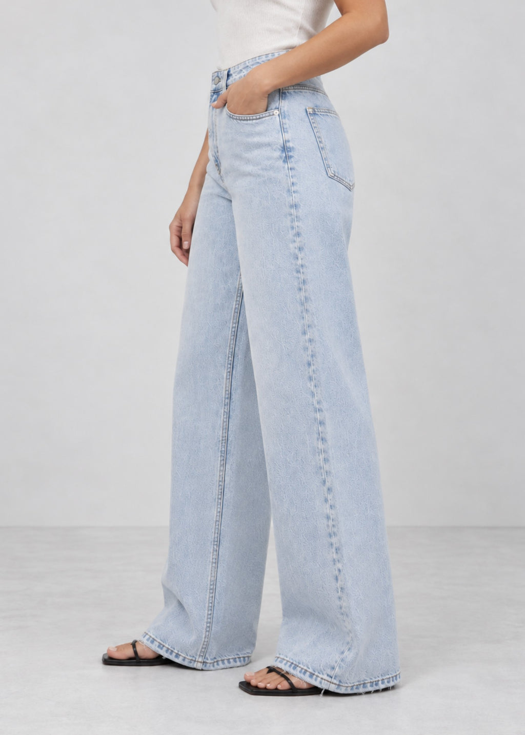Ultra-Light-Wash Wide-Leg Raw-Hem Jeans