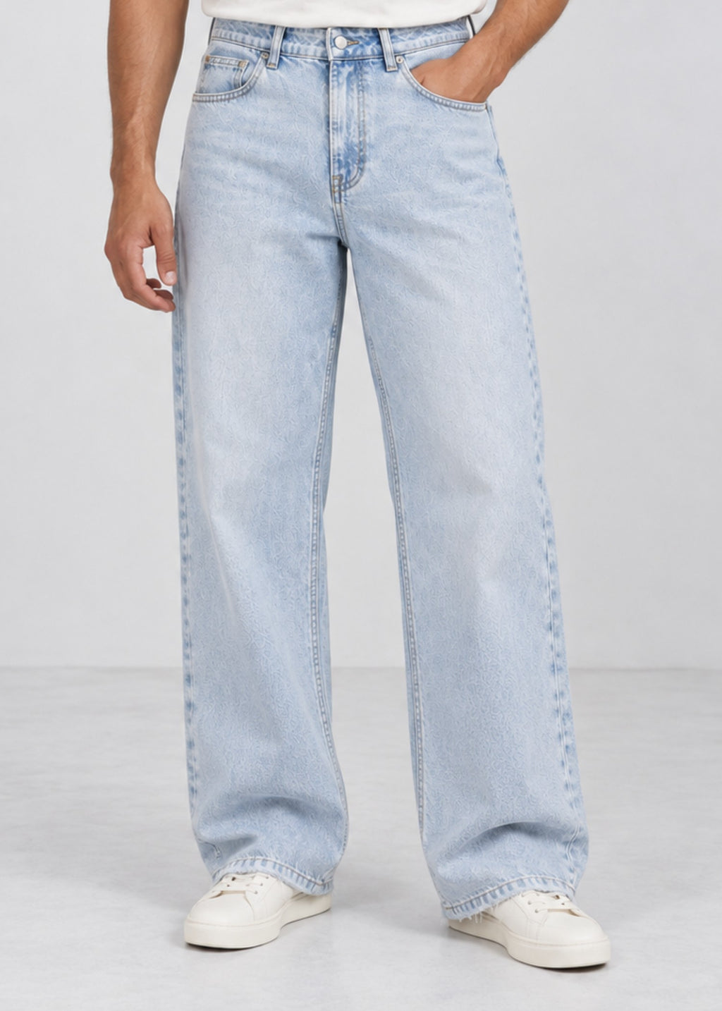 Ultra-Light-Wash Wide-Leg Raw-Hem Jeans