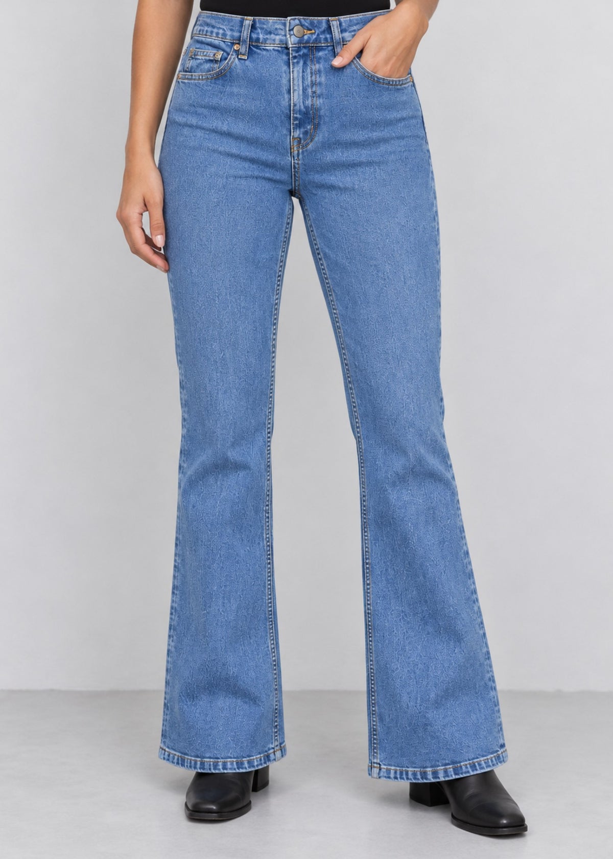 Gerry Weber Light-Wash Bootcut Jeans