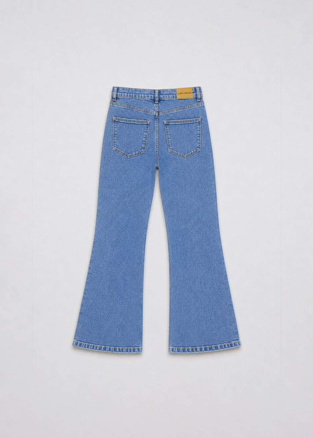 Gerry Weber light-wash bootcut jeans back view with patch pockets