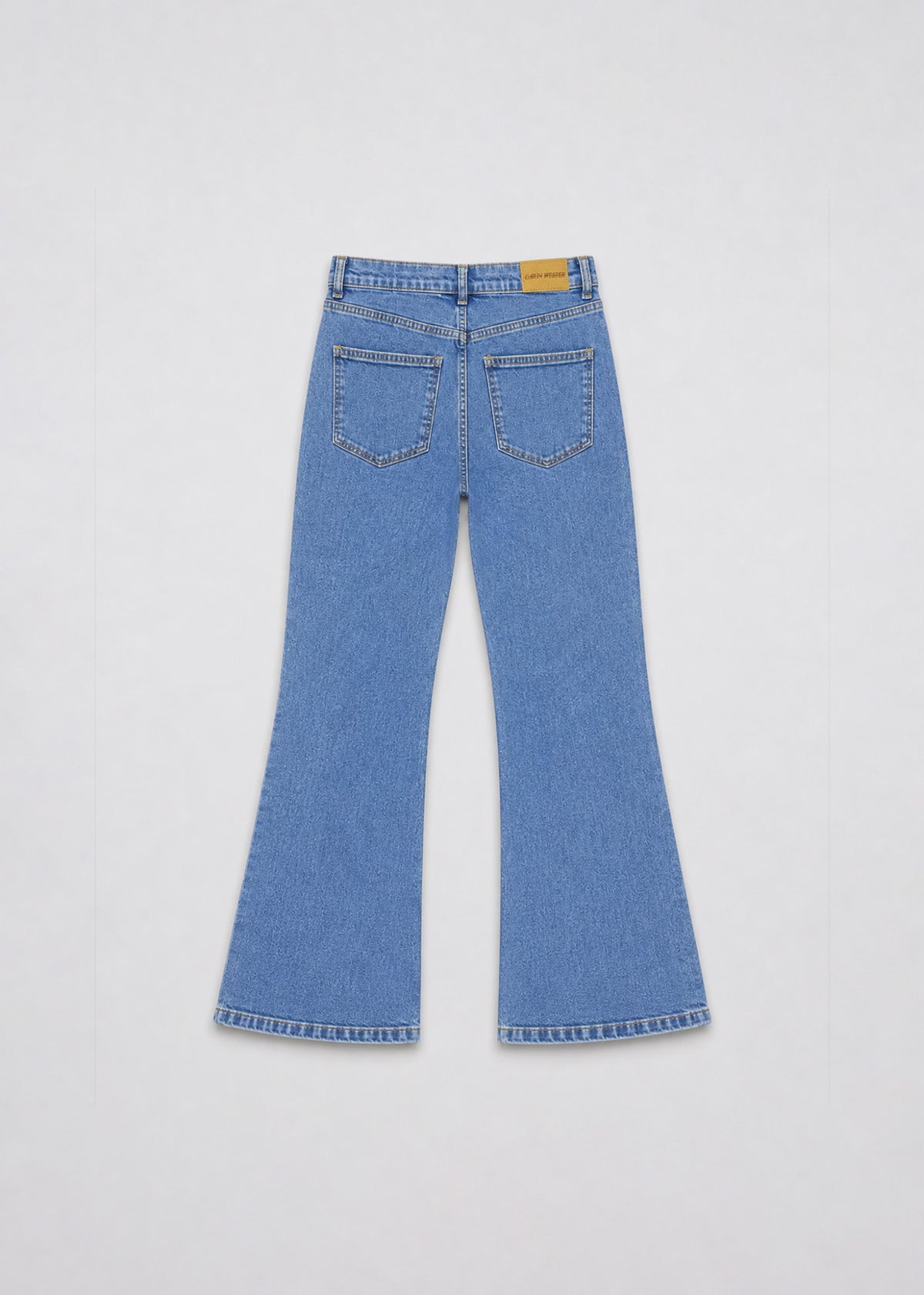 Gerry Weber light-wash bootcut jeans back view with patch pockets