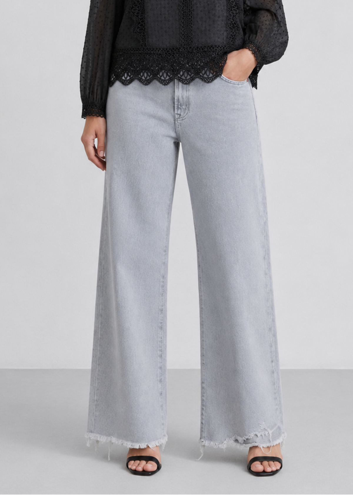 Pull&Bear Light Grey Wide-Leg Raw-Hem Jeans