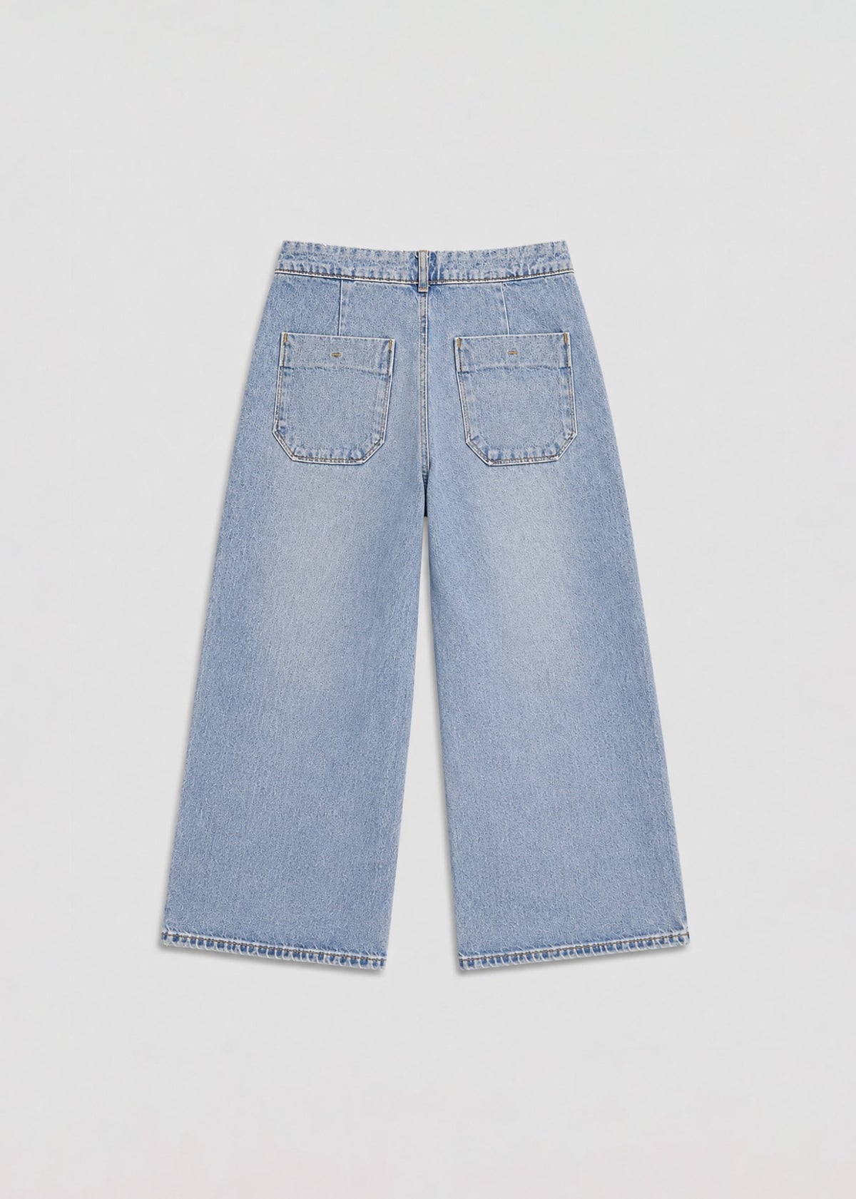 Zara light acid-wash wide-leg jeans back view with patch pockets