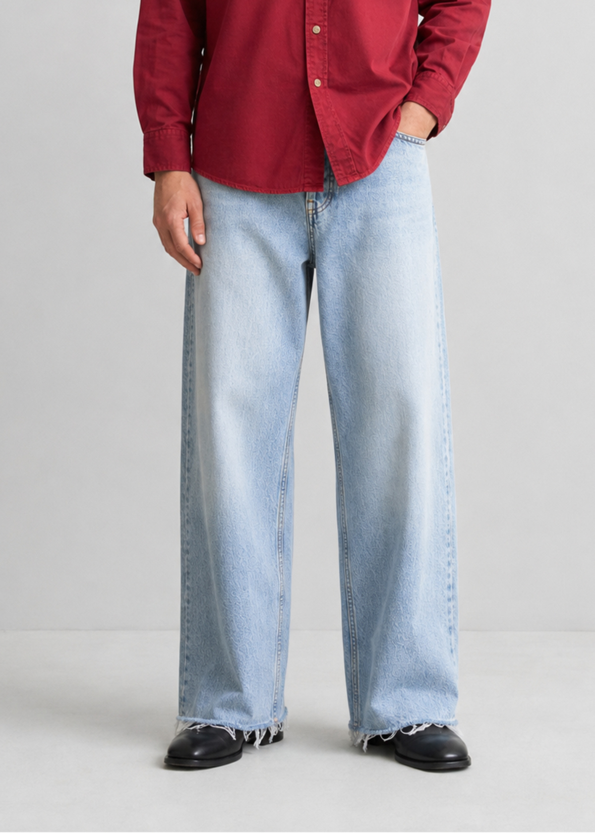 Zara Light-Wash Wide-Leg Raw-Hem Jeans